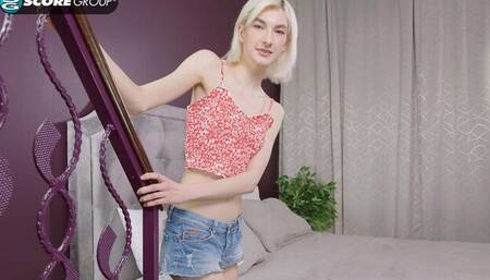 Mia's small tits video