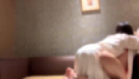 [First experience with Miku-chan] Miku-chan attacks me and makes me cum