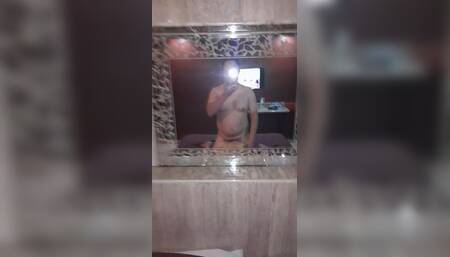 Selfie Fuck in the Mirror