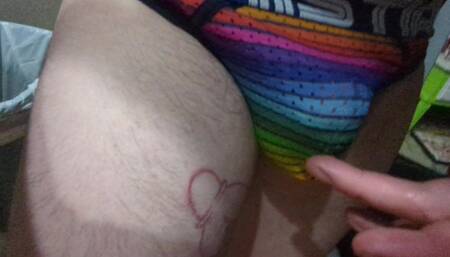 32 years old - and LOVE showing off my sexuality