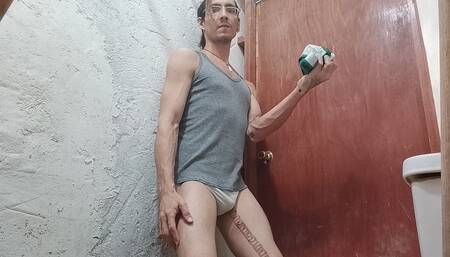 A Single Man Records Himself Urinating and Uses a Urethral Dilator to Cause a Perfect Orgasm