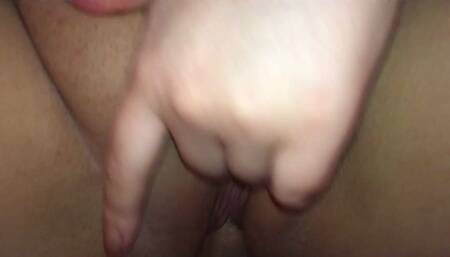 Fucked barnet og fyldte hendes fisse med sperm, færdig i fisse