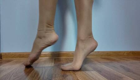 Ruslana In White Bra Sits On A Swing And Massages Penis Of Spiderman - Stockings - HD 2560x1440