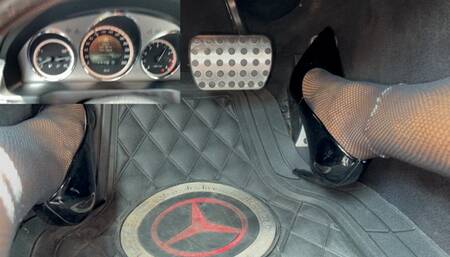 FLOORING And FAST DRIVING In Fishnets And Pumps