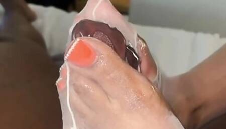 Post Orgasm Torture - Ebony ilovelaylafeet lets me Cum inside her ripped Nylon