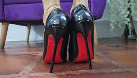 Katherine Heel Popping Queen on Louboutin Kate Heels