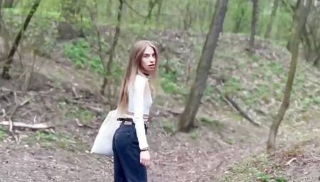 18y.o. Girl Was Fucked in a the Park