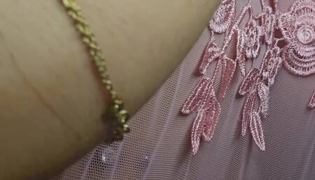 Wow zo geil dit ???????????? clitje gaat op en neer????????