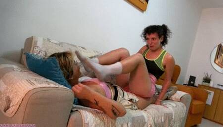 BOTTOM FOR A DAY 2 (WMV socks full)