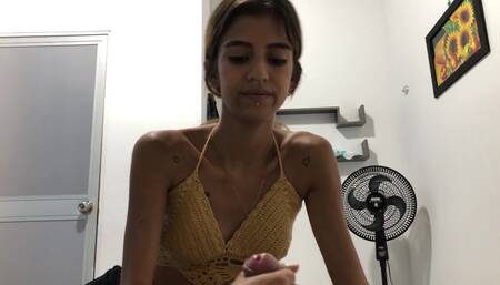 Horny stepsister eagerly asks to suck her stepbrother's cock - TUflacasex