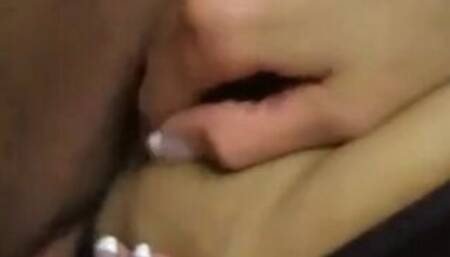 Deutscher Amateur-Blowjob im Parkhaus