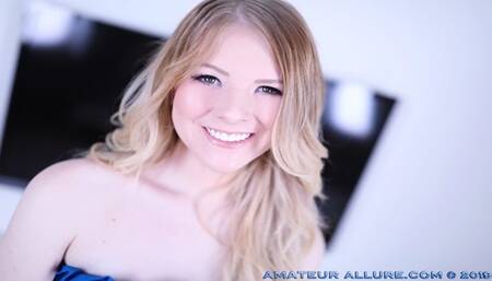 Amateur Allure featuring Shey Holmes's amateur video