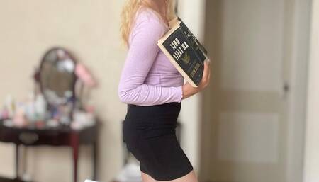 Teacher Mrs Bambi turns into an animalistic rubbing whore at class!