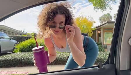 Inappropriate Stepmom On Vacation Fucks Around Town