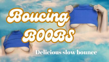 Boucing boobs in slow motion