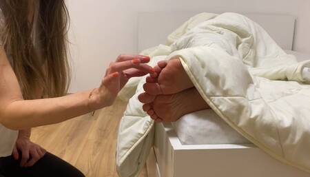 PLAYING WITH HER TOES AND FEET UNDER BLANKETS - MOV Mobile Version