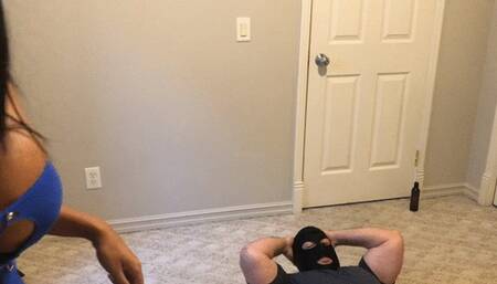 Aaliyah Foot Job C4S-35