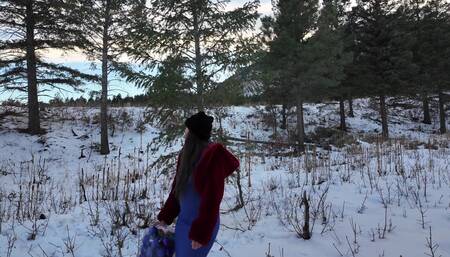 Big Booty Stranger Lets Me Fuck Her At Campsite On Christmas