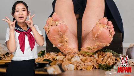 Mischievous Food Crush: Yui SHIRASAKI’s Playful Experiment