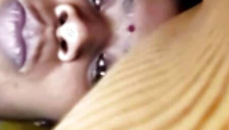 Indian girl bur chudai video seelipng chudai Indian girl for her