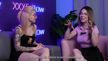 Emma Fiore & Dani Ortiz te indican como masturbarte entre besos calientes y tetas grandes XXXFollow 