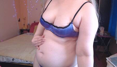 Is my big tummy spacious enough for you?