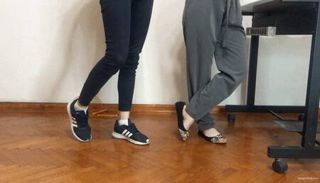 BIG SWEATY FEET IN A TICKLE CHAIR TICKLING WITH LONG FINGERNAILS - MP4 Mobile Version