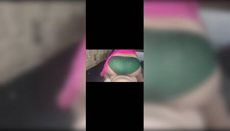 Bhaiya bhabhi hard chodai rahe the tab devar ne video banaya bhabhi ke chut ke ball saf kar ke apne kale lund se chut me viray