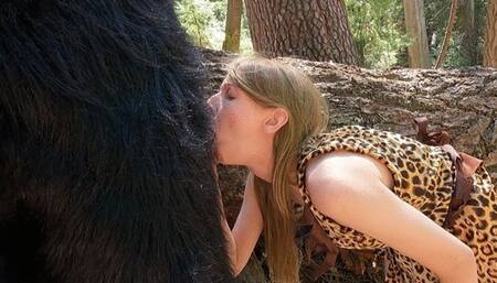 Cock Sucking Cave Woman Outside