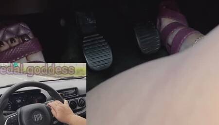 Hard Driving Fiat Argo, purple Sandal