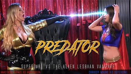 Predator, Supergirl vs the Alien Queen: A Battle for Supremacy with Chrissy Marie and Anastasia Pierce Lesbian Cosplay