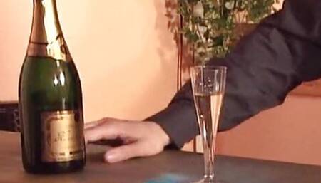 Hottest anal fuck ever with tempting French doll