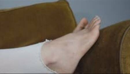 Deanna Rapidly GROWS while Resting! Socks and Pants destroyed from Giantess growth WMV 720