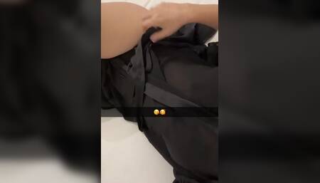 I cheat on my girlfriend with her naughty sister and she sucks much better