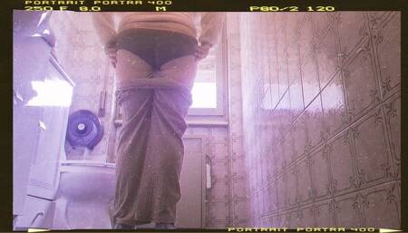 Finding Freedom: The Joy of Peeing in Public Toilets analague version