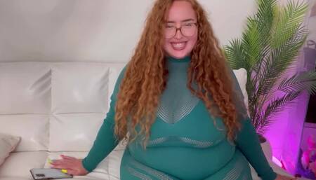 sweaty ass cheating MILF takes Impregnation Creampie in the gym locker room