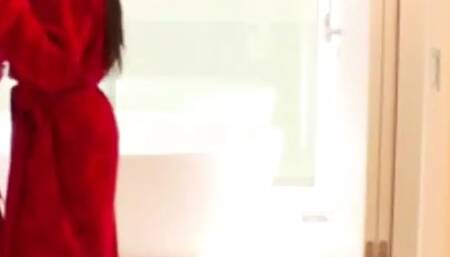 Lesbians Playing With Their Bodies