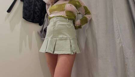 I Showed My Tits and Pussy in the Fitting Room