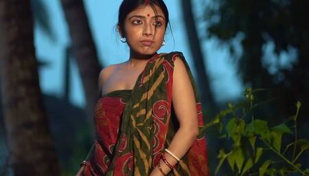 Village Bhabhi Real Love Sex with 18yr Boy! Desi Sex with clear Audio