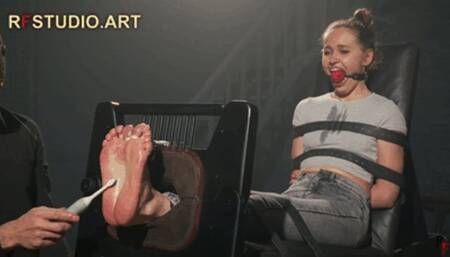 Ivanka - Tickling Her Sexy Bare Feet in Stocks + BallGag (UHD 4K MP4)