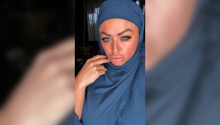 ???? Ik ben vandaag heel stout en je weet dat ik dat niet mag zijn! ???? Ik laat je zien hoe ik met deze pik ????speel en erop zuig, tussen tieten op en neer laat gaan.????