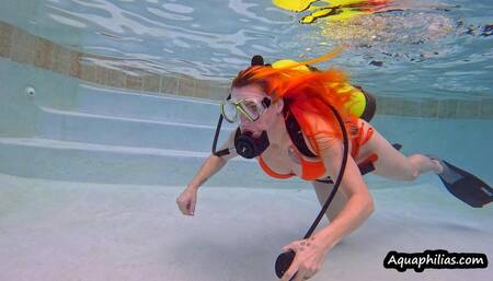 Aquaphilias- Catherine Foxx- First SCUBA Lesson