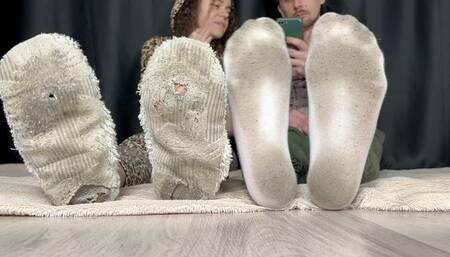 Amateur Couple in Dirty Socks Close Ups - Male Big Feet, Socks Removal, Sweaty Soles, Sniff Socks
