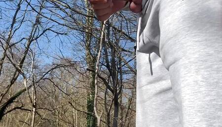 Cruise in the woods, married grandpa sucked my dick and made me cum