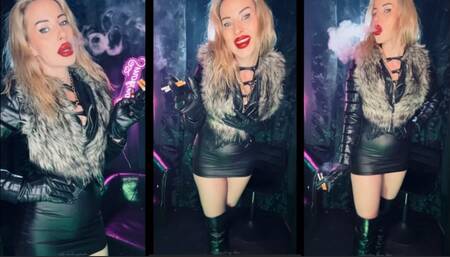 Your Leather goddes smokes 2 marlboro 100 at once