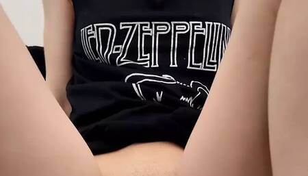 18 Yo Experiencing Orgasms