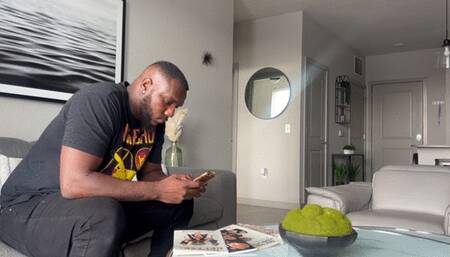 Ms Johnson Knows You Want These Feet Again- Mistress Chocolate Foot Worship