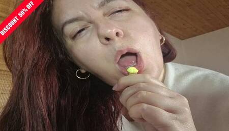 Nicoletta's Bold Experiment: Ingesting a Lego Figure and Documenting the Journey Inside with a Pill Camera 4K