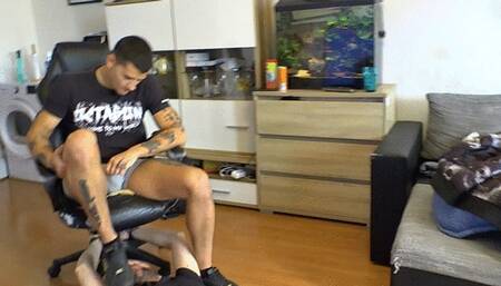 Tanned MMA Fighter Luke Dominates Foot Slave Ben With His Sneakers & Feet