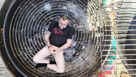The KEY is in the BBQ!! Honey I shank the WANKERS & crawled on top of the charcoal 2 blow my load!